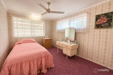 Property photo of 18 Crane Kepnock QLD 4670