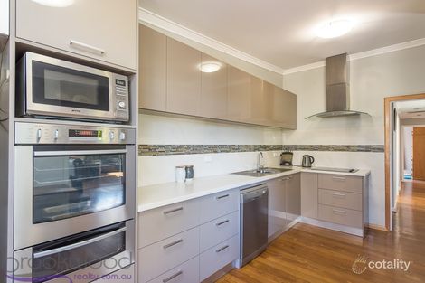 Property photo of 3 National Park Road Swan View WA 6056
