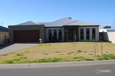 Property photo of 2A La Bamba Drive Yarrawonga VIC 3730