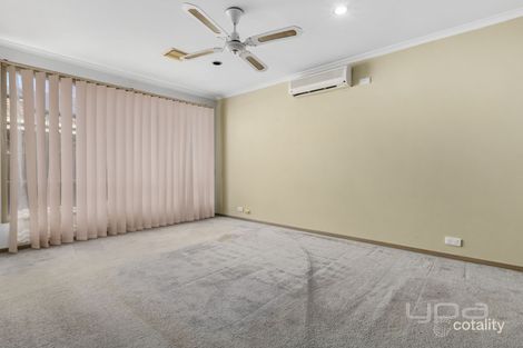 Property photo of 12 Becker Close Melton West VIC 3337