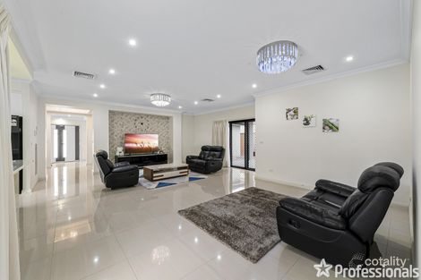 Property photo of 23 The Grange Caroline Springs VIC 3023