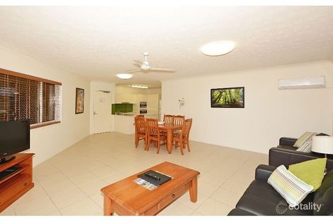 Property photo of 1/451 Esplanade Torquay QLD 4655