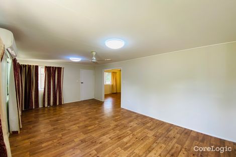 Property photo of 16 Hannah Crescent Dysart QLD 4745