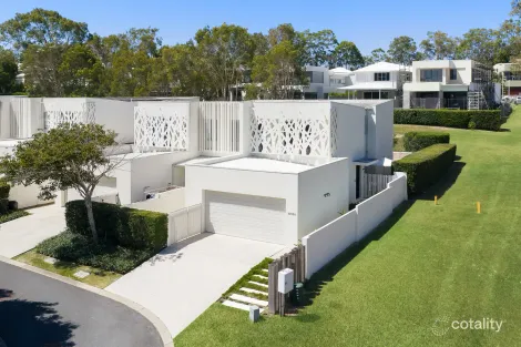 10026 The Boulevarde Lane, Benowa, QLD 4217