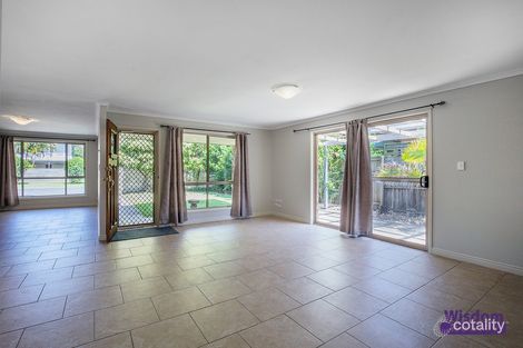 Property photo of 41 Annerley Avenue Runaway Bay QLD 4216