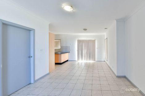 Property photo of 35 Fullerton Circuit St Helens Park NSW 2560