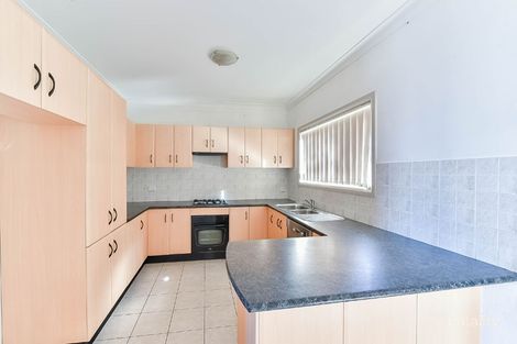 Property photo of 35 Fullerton Circuit St Helens Park NSW 2560