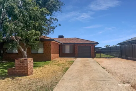 208 Farnell St, Forbes, NSW 2871