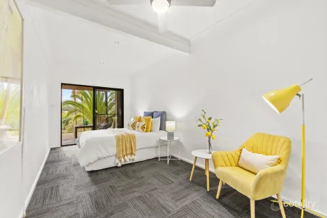 Property photo of 12 Birdland Close Copacabana NSW 2251