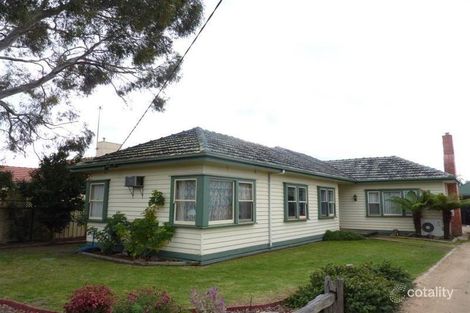 12 Wallace St, Bairnsdale, VIC 3875