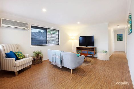 Property photo of 19 Warratina Street Labrador QLD 4215