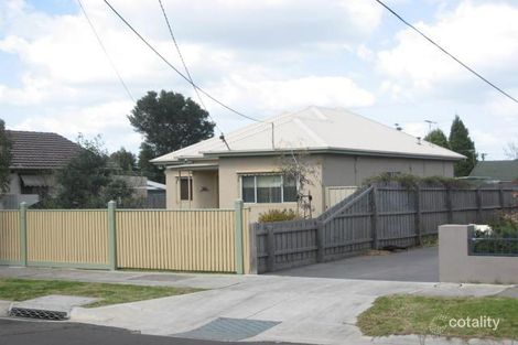 30 Whitelaw St, Reservoir, VIC 3073