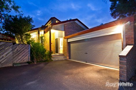 Property photo of 1 Caldwell Close Endeavour Hills VIC 3802