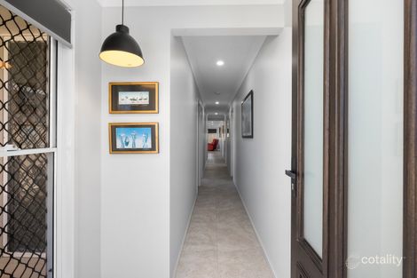 Property photo of 10 Jake Circuit Redland Bay QLD 4165