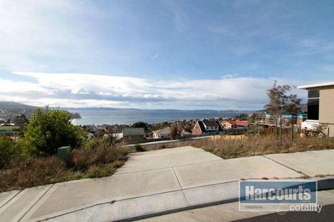Property photo of 4 Caladium Place Blackmans Bay TAS 7052