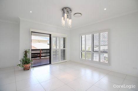 Property photo of 19 Lakeview Place Springfield Lakes QLD 4300