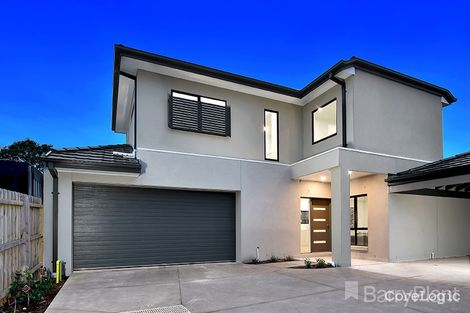 Property photo of 2/12 Jordan Grove Glen Waverley VIC 3150