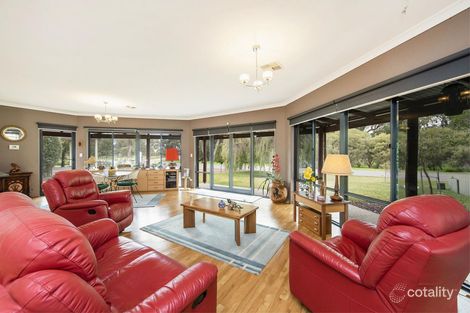 Property photo of 24 Koolyanga Place Greenfields WA 6210