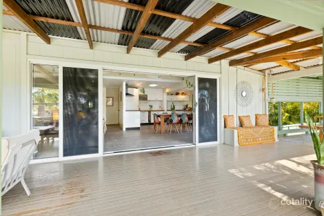 Property photo of 33 Tallwood Crescent Rosedale NSW 2536