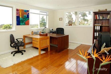 Property photo of 39 Felix Crescent Ringwood North VIC 3134