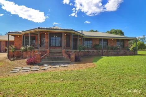 24 Saines Estate Rd, Young, NSW 2594