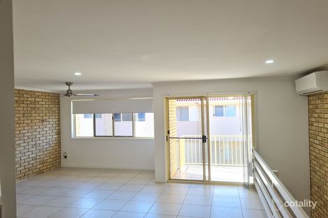 Property photo of 4/33 King Street Urangan QLD 4655