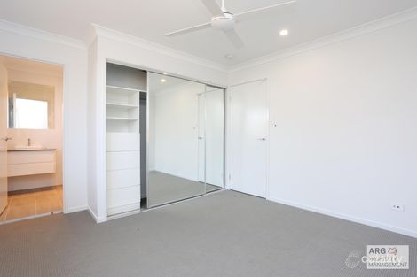 Property photo of 154 Andy Way Deebing Heights QLD 4306