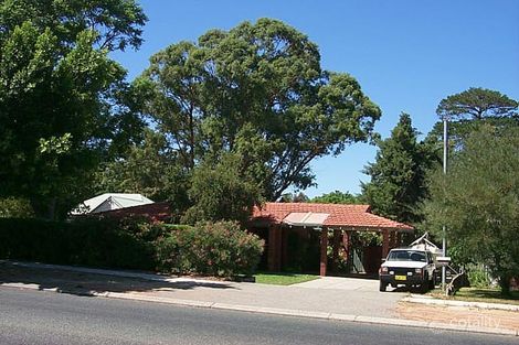 127 Hale Rd, Forrestfield, WA 6058