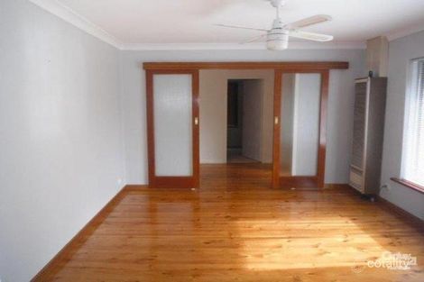 Property photo of 12 Shiraz Avenue Hackham SA 5163