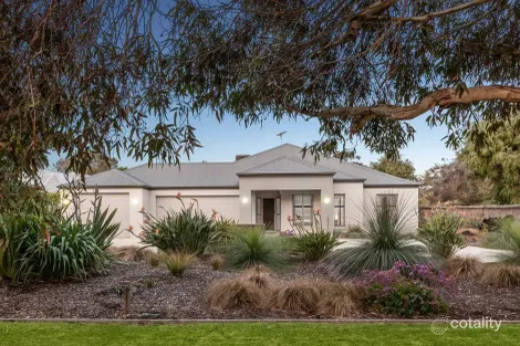 6 Queenspoint Cres, Queenscliff, VIC 3225