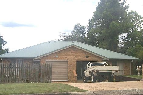 13a Trumpy St, Silkstone, QLD 4304