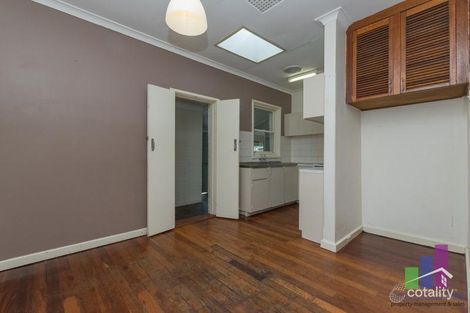 18 Mary Cres, Eden Hill, WA 6054