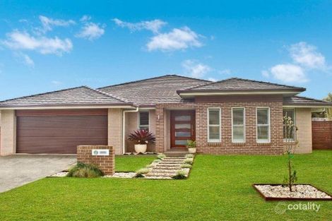 Property photo of 19 Currawong Drive Port Macquarie NSW 2444