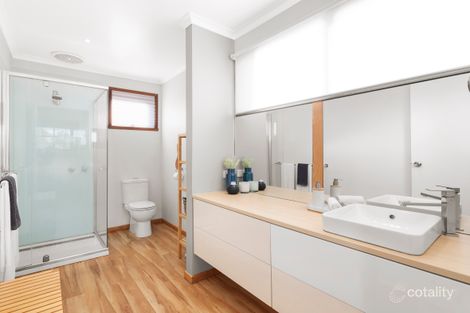 7 Fromelles Ct, Wantirna South, VIC 3152