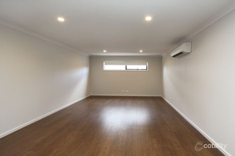 Property photo of 9D Obsidian Avenue Tarneit VIC 3029