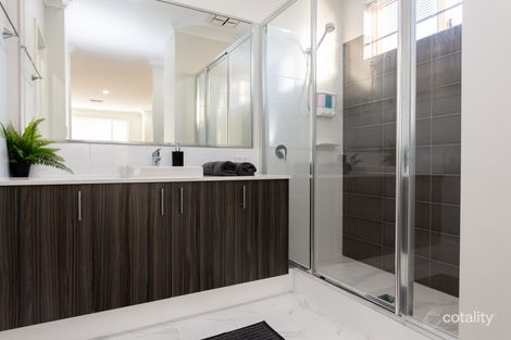 Property photo of 68 Clementine Boulevard Treeby WA 6164