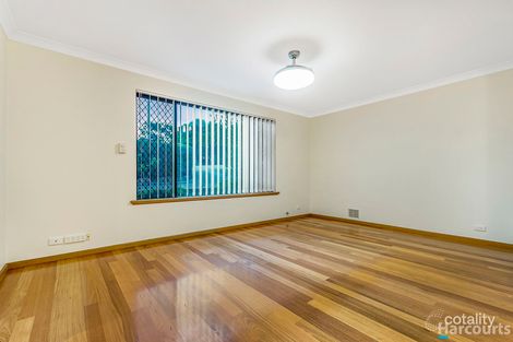 Property photo of 11 Grevillea Way Heathridge WA 6027