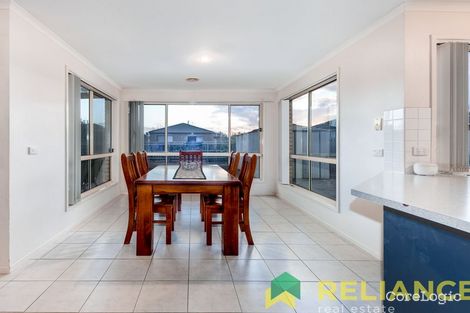 Property photo of 12 Fairhaven Boulevard Melton West VIC 3337