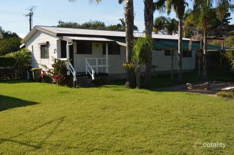 Property photo of 13 Kingston Place Tomakin NSW 2537