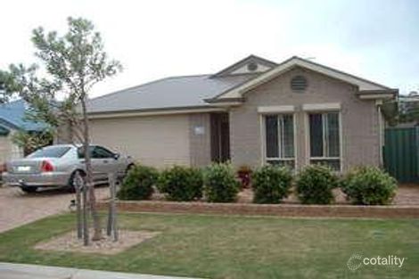 10 Robb St, Encounter Bay, SA 5211