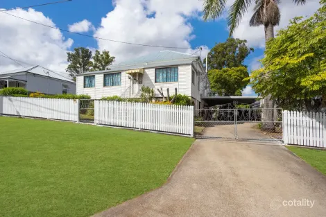 8 Williams St E, Woodend, QLD 4305