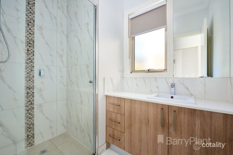 Property photo of 3/5 Elray Avenue Dandenong VIC 3175