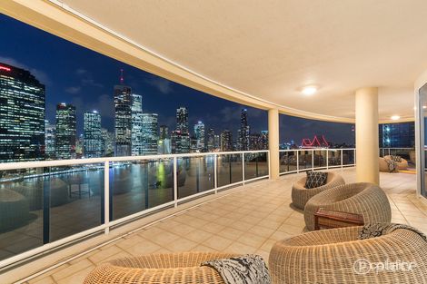 Property photo of 901/21 Pixley Street Kangaroo Point QLD 4169