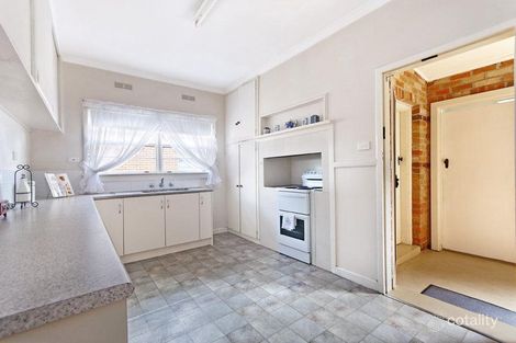 Property photo of 11 Market Place Hamilton VIC 3300
