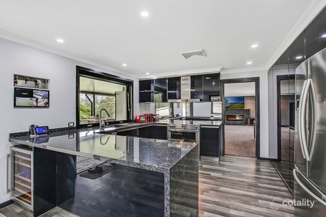 Property photo of 19 Nerang River Drive Nerang QLD 4211