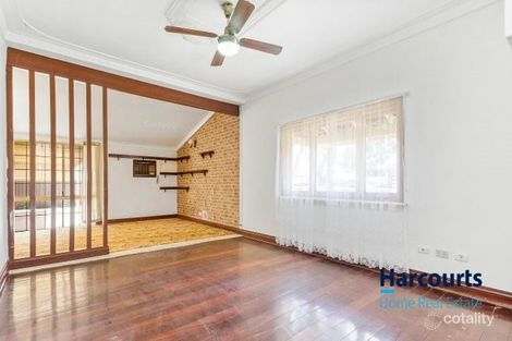 Property photo of 2 Clara Street Gosnells WA 6110