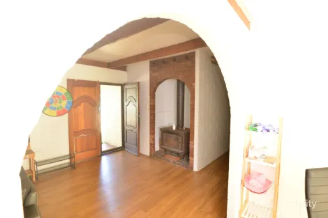 Property photo of 116 Dalgarno Street Coonabarabran NSW 2357