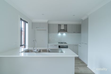 Property photo of 5 Echidna Drive Beveridge VIC 3753