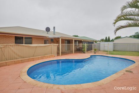 Property photo of 13 Borromei Mews Somerville WA 6430