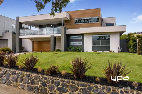 Property photo of 16 Earlington Crescent Sunbury VIC 3429